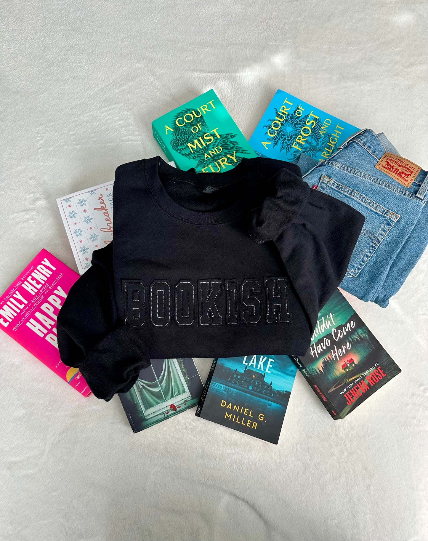 Bookish Appliqué Monochrome Embroidered Crewneck